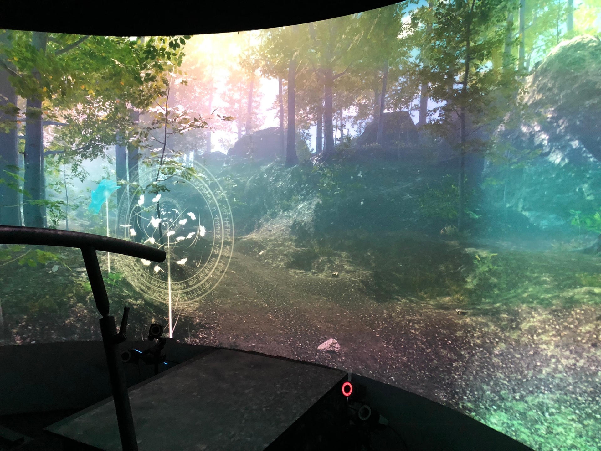 Forest Road gameplay image 2